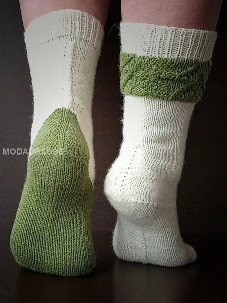 Christmas tree unisex socks As picture / ONE