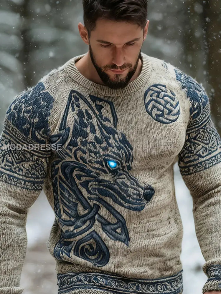 Mäns tröja i vikinga stil. som bild / S