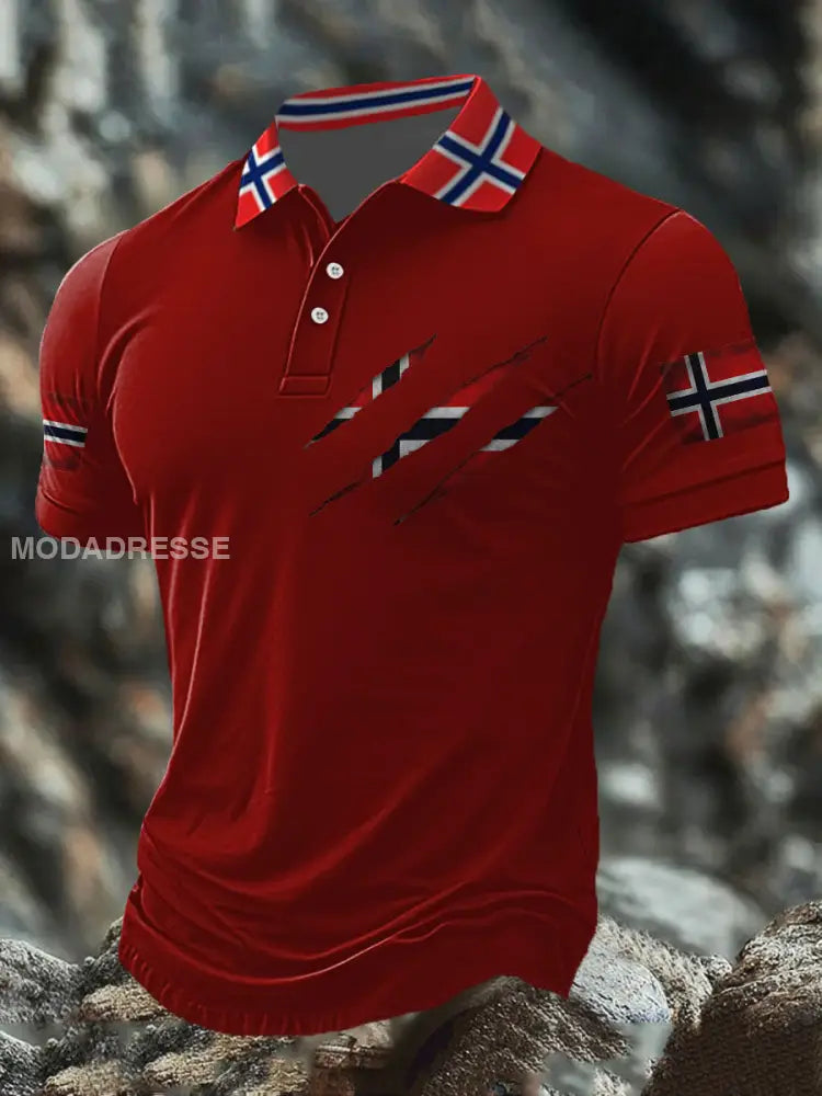 Norges flagg trykt på topp raud / S