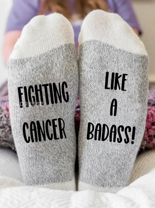 Att bekämpa cancer som en tuffa unisex sockar ljusgrå / ONE