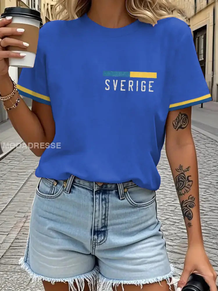 Damens Sveriges flagg tryckt T shirt blå / S