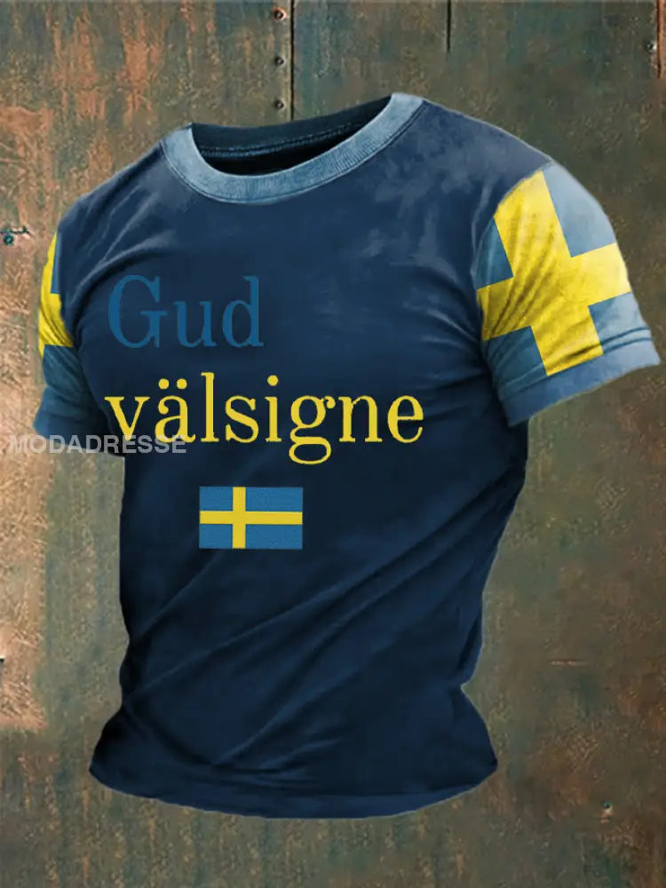 Herrens Gud välsigne Sverige Tryckt T-shirt marinblå färg / S