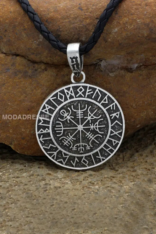 Kompass hängande halsbande silver.