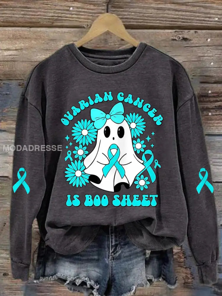 Kvinnors äggstockscancer är Boo Sheet Halloween Spök Teal Ribbon Ovarian Cancer Medvetenhet Sweatshirt mörk grå / S
