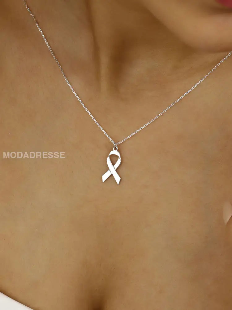 Kvinnors bröstcancer halsband.