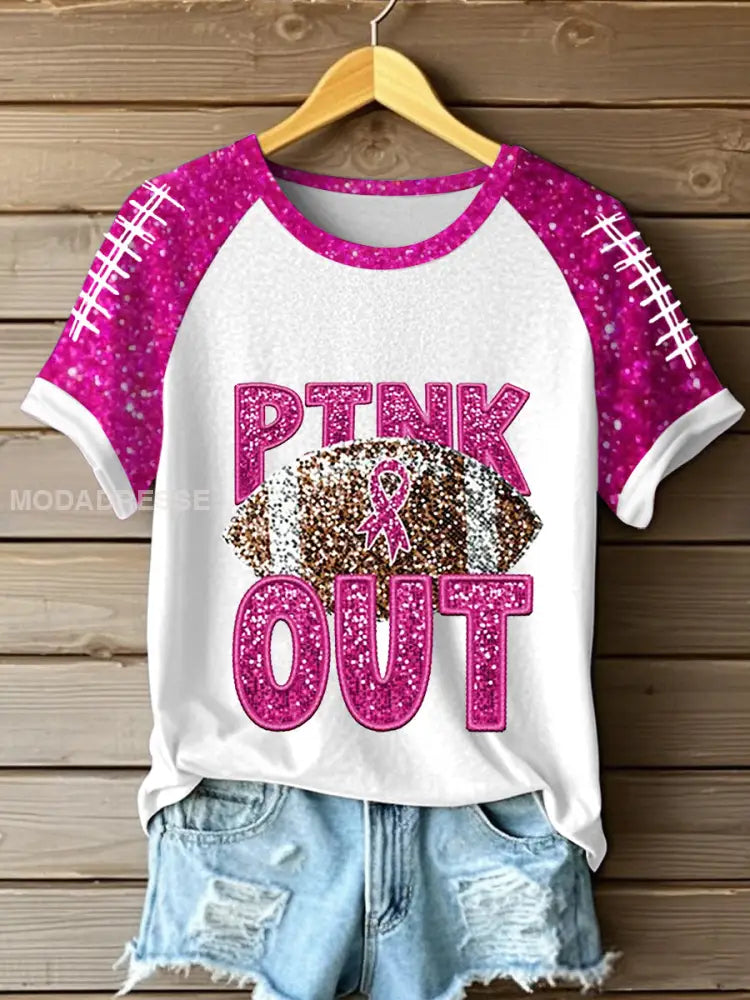 Kvinnors bröstcancer medvetenhet Fotboll Pink Out Pink Ribbon Print T shirt vit / S