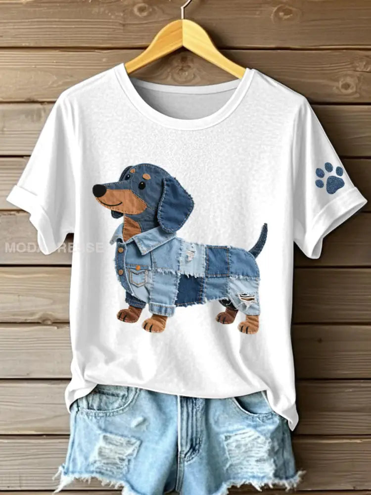 Kvinnors Denim Patchwork Konst Dachhundd Mönster T-shirt vitt / S