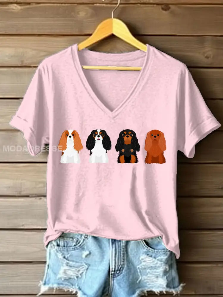 Kvinnors kavaljerhund Print V-Hack T-shirt runk / S