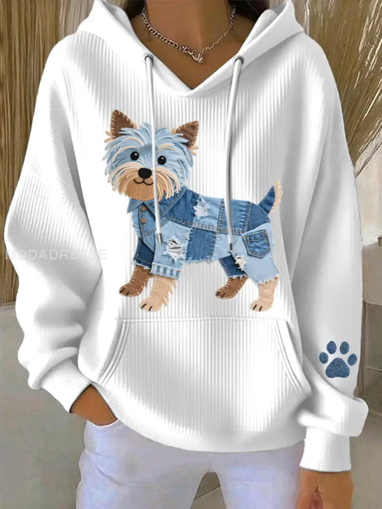 Kvinnors ljuvliga Yorkshire Terrierhund Denim Patchwork Mönster Hoodie. vitt / S