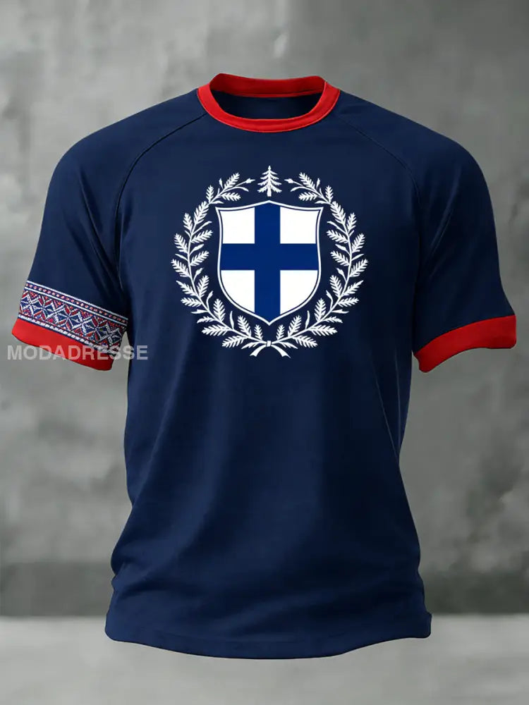 Miesten tyylikäs laivasto Suomen lippu Crest Ringer T-paia moniväri / S