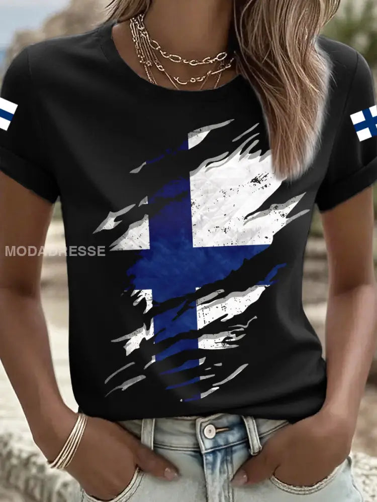Naisten Suomi Inspiroitu tulosta T-paita musta / S