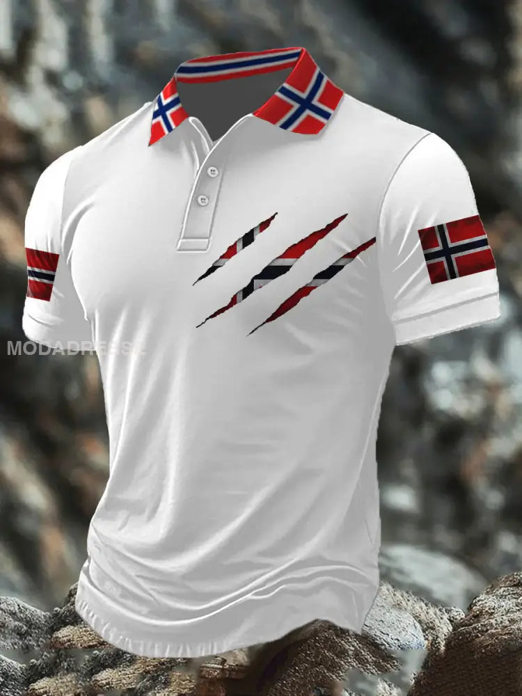 Norges flagg trykt på topp kvit / S