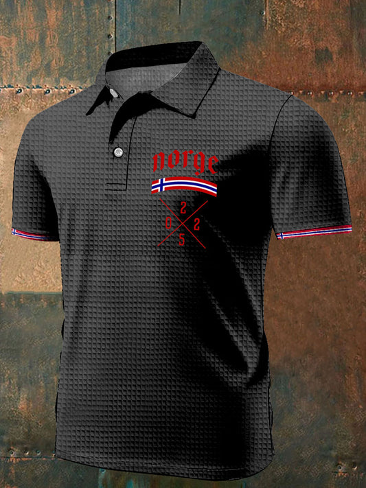 Norges flagg trykt på topp