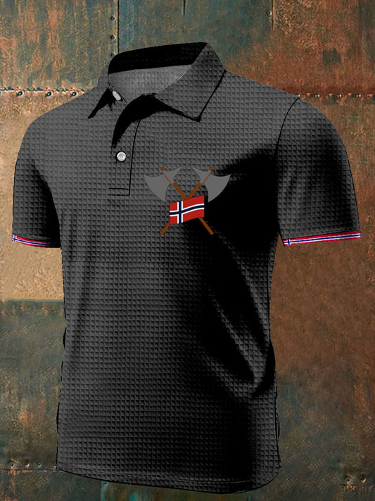 Norges flagg trykt på topp