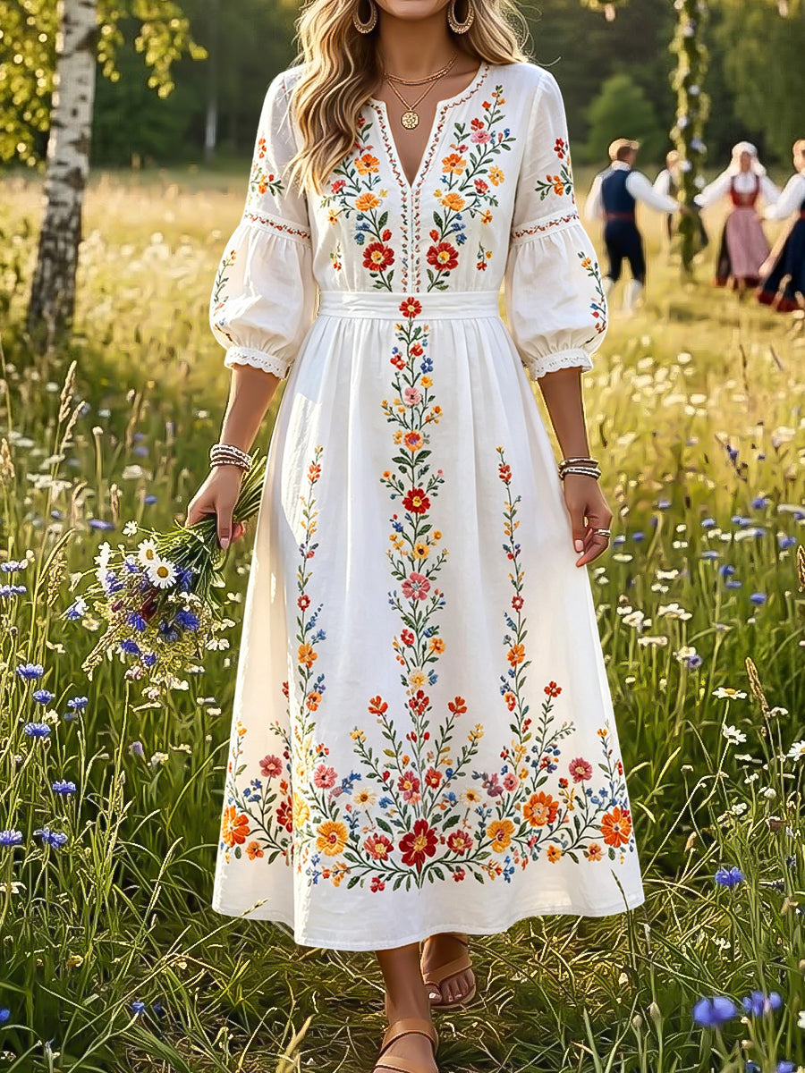 Dams klänning i vintagestil med lantlig blommönster och v-ringning