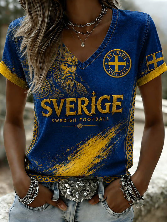 Retro nordisk-svensk fotbollsfanart-print avslappnad t-shirt