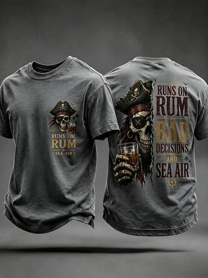 Mäns 'kör på rom, dåliga beslut, och havsluft' T-shirts